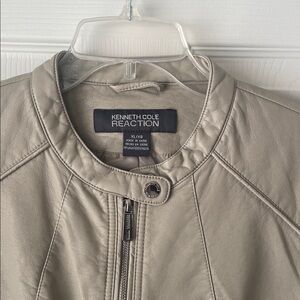 Kenneth Cole Reaction Women's Cream Leather Jacket